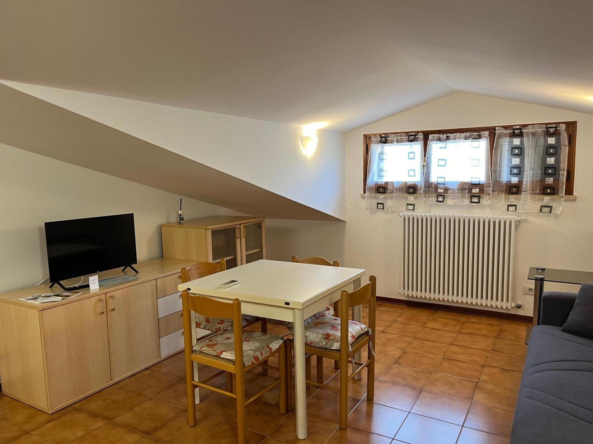 Apartment Casa Laura *